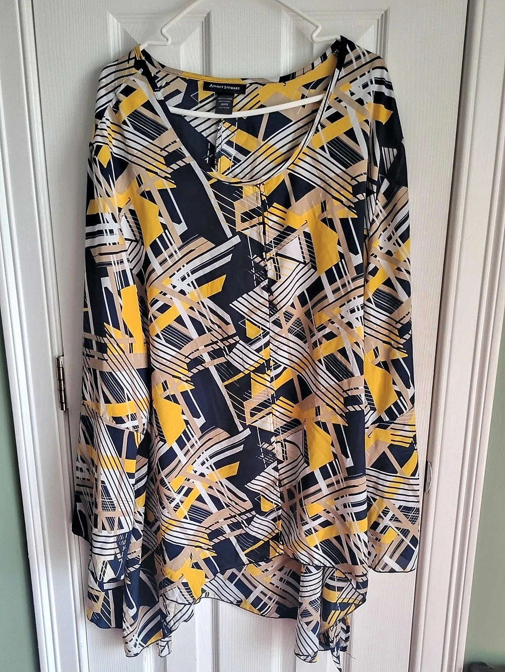 Ashley Stewart Geometric Long Sleeve Blouse in Blue & Yellow Size Medium